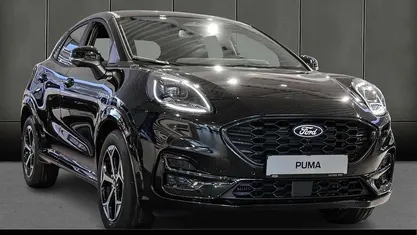 Agate black metallic Gebraucht 2025 Ford Puma ST-Line SUV | 23.390 € (Guter Preis)
