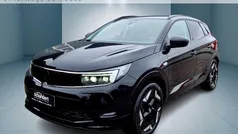 Schwarz perla metallic (schwarz) metallic Gebraucht 2023 Opel Grandland X GSe SUV | 27.450 € (Fairer Preis)