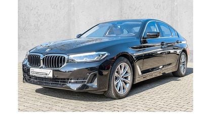 Gebraucht BMW 520 Sport Line 184 PS (135 kW) 2022 Schwarz Limousine