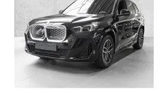 Schwarz Neu 2025 BMW iX1 M Sport SUV | 56.499 € (Fairer Preis)