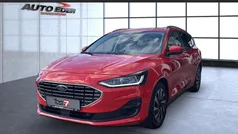 Racerot (rot) Gebraucht 2022 Ford Focus Titanium X Kombi | 18.850 € (Fairer Preis)
