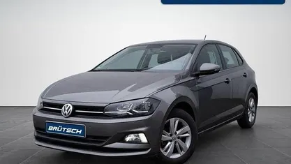 Limestone grey metallic Gebraucht 2018 VW Polo Comfortline Limousine | 15.880 € (Fairer Preis)