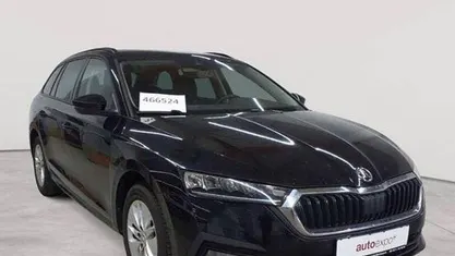 Gebraucht Skoda Octavia Ambition 150 PS (110 kW) 2021 Blackmagic perleffekt Kombi