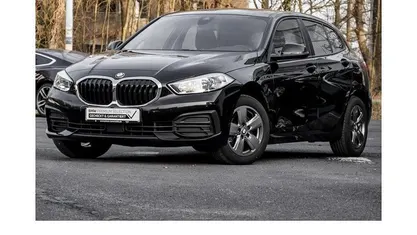 Schwarz Gebraucht 2020 BMW 118 Advantage Kleinwagen | 18.999 € (Fairer Preis)