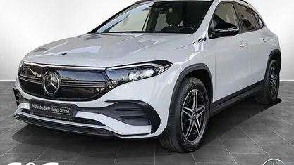 Digitalweiß Gebraucht 2021 Mercedes EQA250 AMG SUV | 32.990 € (Teuer)