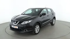 Schwarz Gebraucht 2017 Nissan Qashqai Acenta SUV | 14.040 € (Fairer Preis)