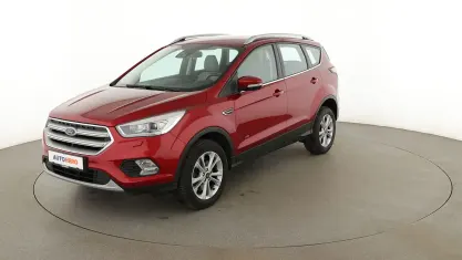 Usado Ford Kuga Titanium 175 HP (128 kW) 2018 Vermelho SUV