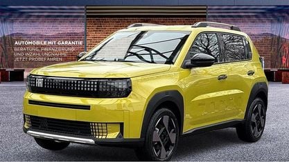Neu Fiat Grande Panda La Prima 110 PS (80 kW) 2026 Gelb Kleinwagen