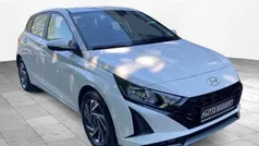 Weiss Gebraucht 2024 Hyundai i20 Trend Limousine | 20.490 € (Fairer Preis)