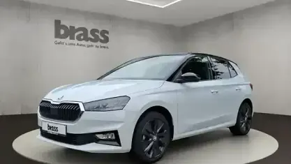 Gebraucht Skoda Fabia Style 110 PS (80 kW) 2022 Moonweiß perleffekt / blackmagic perleffekt Kleinwagen