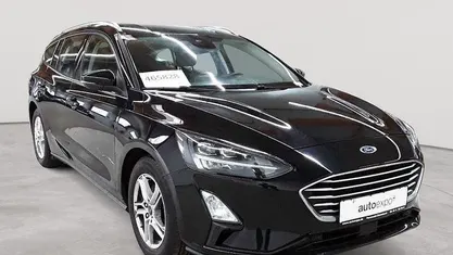 Gebraucht Ford Focus Cool & Connect 125 PS (91 kW) 2022 Obsidianschwarz metallic Kombi