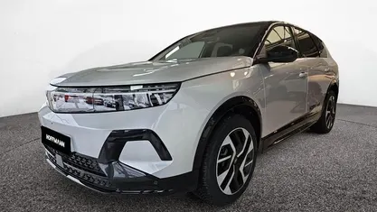 Gebraucht Opel Grandland Electric Ultimate 239 kW (325 PS) 2025 Kristall silber metallic SUV