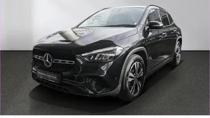 Gebraucht Mercedes GLA220 Progressive 190 PS (139 kW) 2024 SUV