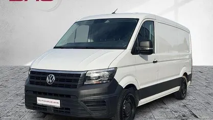 Candyweiß (weiß) Gebraucht 2022 VW Crafter Van | 28.450 € (Guter Preis)