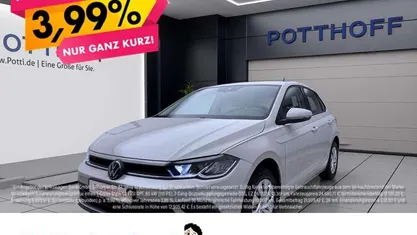 Grau Gebraucht 2023 VW Polo Life Limousine | 15.777 € (Fairer Preis)