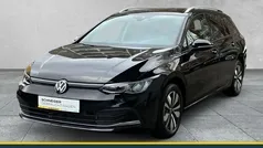 Deep black perleffekt Gebraucht 2024 VW Golf VIII Move Kombi | 25.990 € (Guter Preis)
