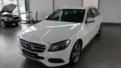 Weiß , polarweiß Gebraucht 2017 Mercedes C180 Avantgarde Limousine | 21.090 € (Fairer Preis)