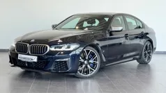 BMW M550