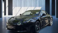 Tiefschwarz metallic Neu 2025 Alpine A110 Coupé | 79.990 € (Fairer Preis)