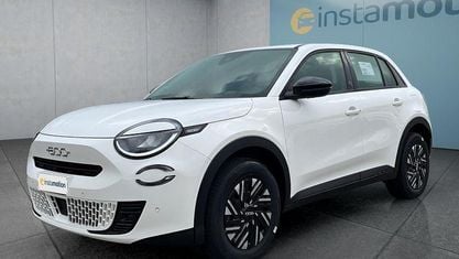 Neu Fiat 600E 114 kW (156 PS) 2025 Weiß Kleinwagen