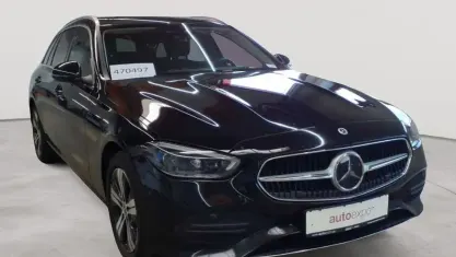 Gebraucht Mercedes C300e 197 PS (144 kW) 2023 Schwarz Kombi