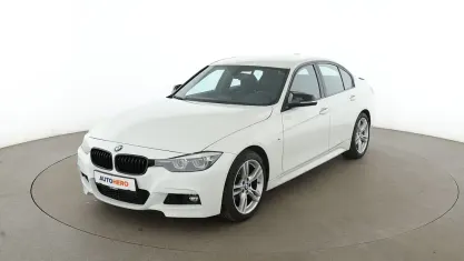 Gebraucht BMW 318 M Sport 136 PS (100 kW) 2019 Weiß Limousine