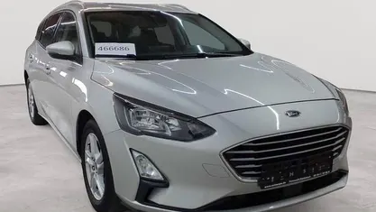 Gebraucht Ford Focus Cool & Connect 95 PS (69 kW) 2022 Kombi