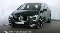 Gruen Gebraucht 2023 BMW 218 Active Tourer M Sport Van / Kleinbus | 27.380 € (Guter Preis)