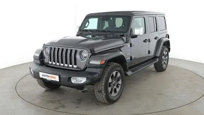 Grau Gebraucht 2021 Jeep Wrangler Unlimited Sahara SUV | 47.740 € (Fairer Preis)