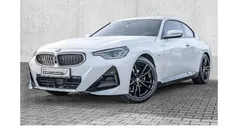 Weiß Gebraucht 2024 BMW 220 M Sport Coupé | 38.480 € (Fairer Preis)