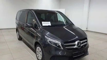 Gebraucht Mercedes V220 163 PS (119 kW) 2021 Van / Kleinbus
