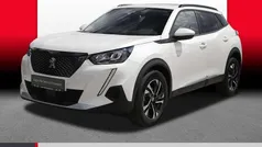 Weiß Gebraucht 2021 Peugeot 2008 Allure SUV | 16.889 € (Fairer Preis)