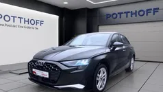 Schwarz Gebraucht 2024 Audi A3 Advanced Limousine | 34.950 € (Fairer Preis)