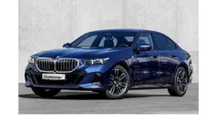 Phytonicblau metallic Gebraucht 2024 BMW 520 M Sport Limousine | 52.980 € (Superpreis)