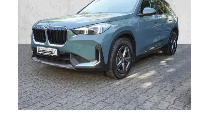 Gebraucht BMW X1 Sport Line 136 PS (100 kW) 2023 Cape york gruen SUV