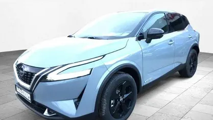 Grau Gebraucht 2024 Nissan Qashqai 360º SUV | 31.848 € (Fairer Preis)