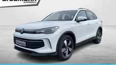 Pure white Neu 2024 VW Tiguan Life SUV | 39.850 € (Guter Preis)
