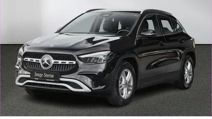Gebraucht Mercedes GLA200 163 PS (119 kW) 2024 SUV