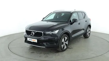 Gebraucht Volvo XC40 Momentum 129 PS (94 kW) 2021 Schwarz SUV