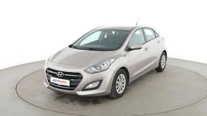 Gebraucht Hyundai i30 Classic 101 PS (74 kW) 2016 Limousine