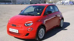 Rot Gebraucht 2025 Fiat 500e Red Kleinwagen | 25.189 € (Fairer Preis)