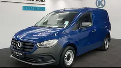 Blau Gebraucht 2022 Mercedes Citan 110 Van / Kleinbus | 21.408 € (Fairer Preis)
