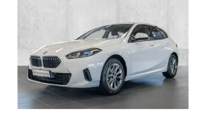 Gebraucht BMW 120 Shadowline 156 PS (114 kW) 2025 Alpinweiss iii Kleinwagen