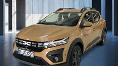 Beige Gebraucht 2025 Dacia Sandero Expression Kleinwagen | 17.950 € (Fairer Preis)