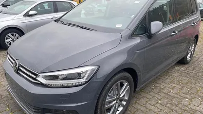 Gebraucht VW Touran 150 PS (110 kW) 2026 Van / Kleinbus