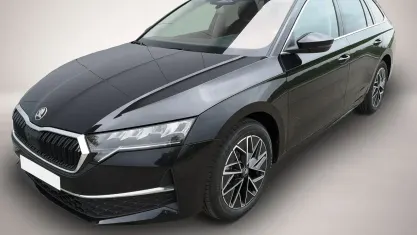 Neu Skoda Octavia Selection 150 PS (110 kW) 2026 Schwarz Kombi