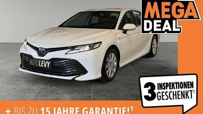 Gebraucht Toyota Camry 218 PS (160 kW) 2019 Super white 2 Limousine
