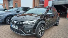 Schwarz Gebraucht 2023 Dacia Sandero Expression Kleinwagen | 16.999 € (Guter Preis)