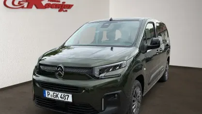 New Citroën Berlingo 131 HP (96 kW) 2026 Green Minivan