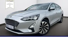 Silber Gebraucht 2019 Ford Focus Cool & Connect Limousine | 11.890 € (Fairer Preis)